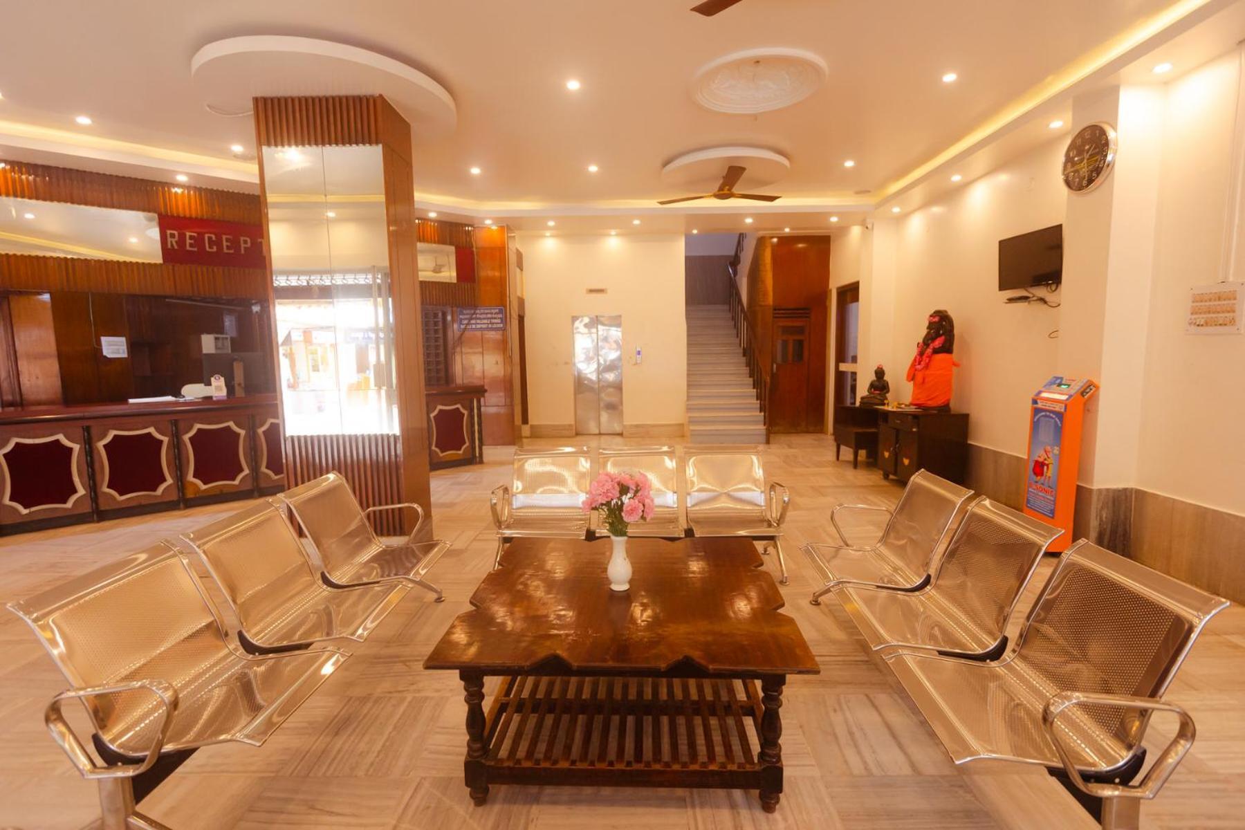 Sri Ramakrishna Hotel Bengaluru Zewnętrze zdjęcie