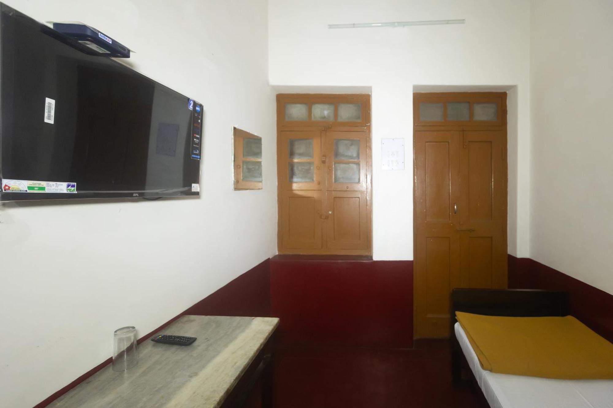 Sri Ramakrishna Hotel Bengaluru Zewnętrze zdjęcie