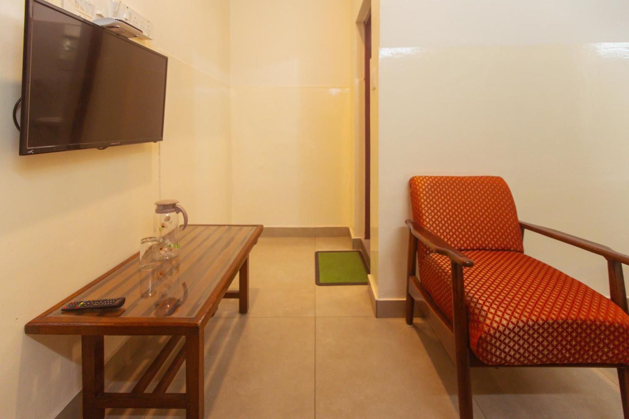 Sri Ramakrishna Hotel Bengaluru Zewnętrze zdjęcie